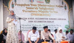 Bupati Way Kanan Hadiri Istighotsah dan Pengajian Akbar